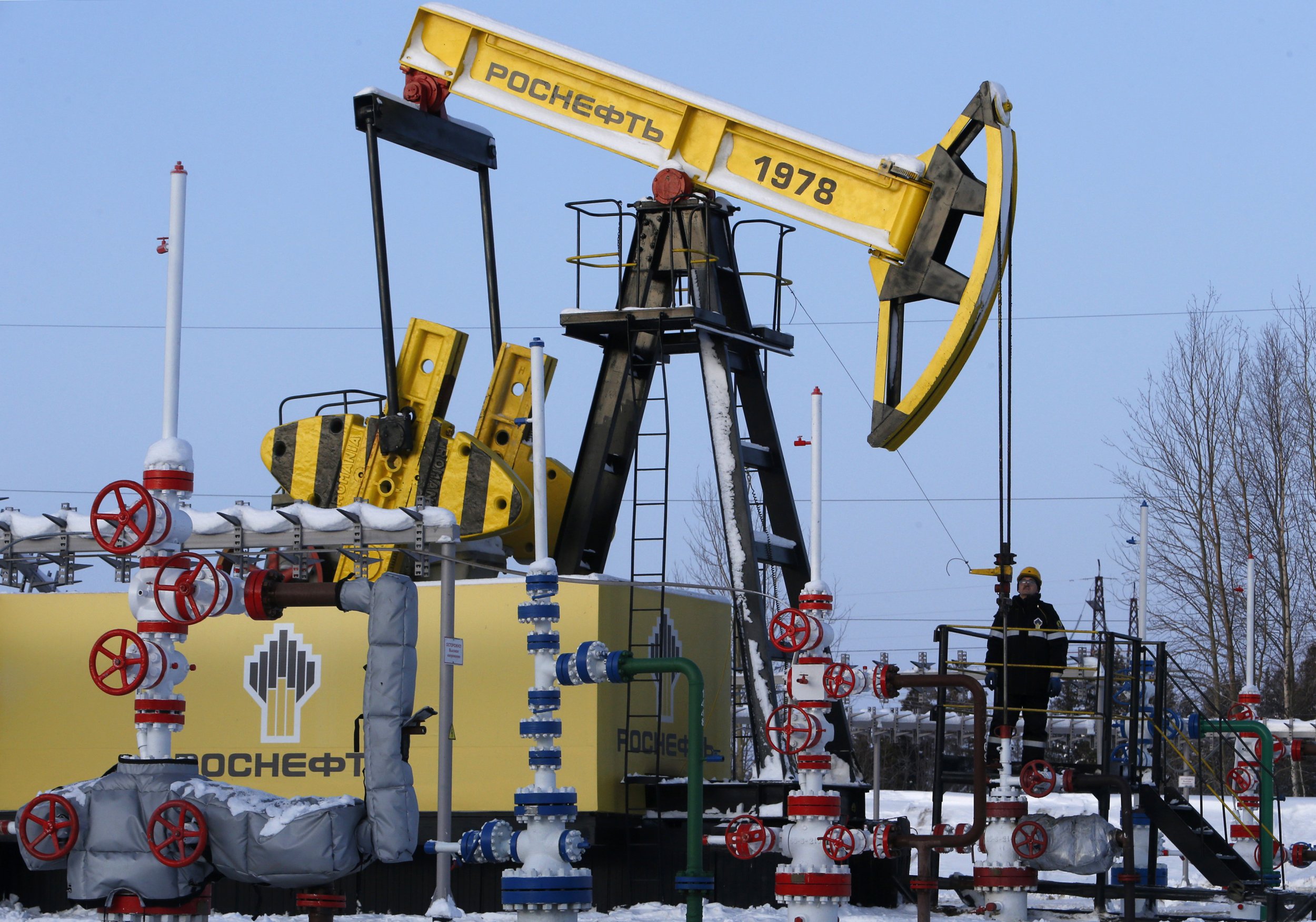 Market Today: Rosneft (ROSN) Hits 513 RUB as Analysts Eye 25% Upside Potential
